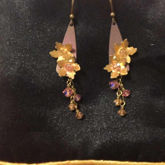 Maui Divers Earrings - Picture 4 of 4